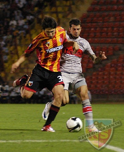 2008-2009 UEFA Kupası KAYSERİSPOR - PARIS SAINT GERMAIN 1-2 Maç Görseli