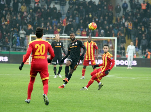 2015-2016 Süper Lig KAYSERİSPOR - GALATASARAY 1-1 Maç Görseli