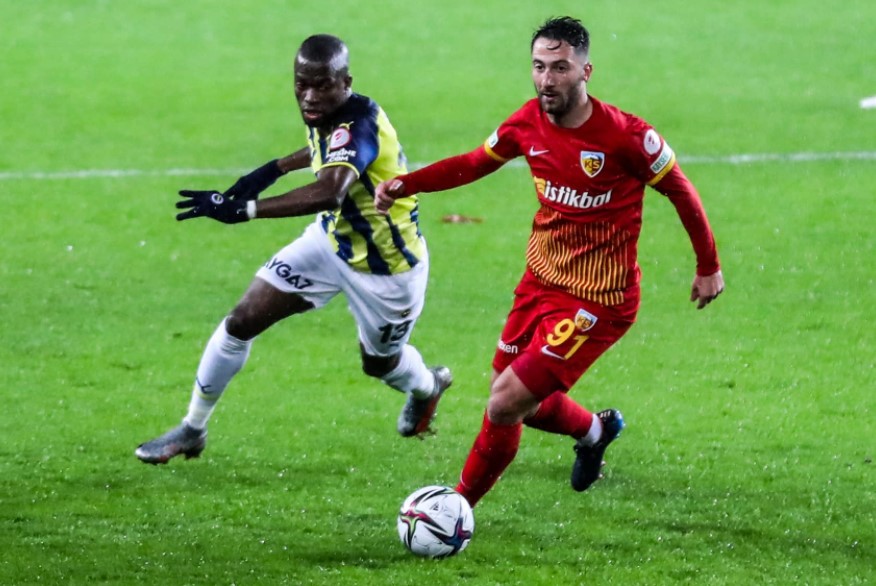 2021-2022 T. Kupası FENERBAHÇE - KAYSERİSPOR 0-1 Maç Görseli