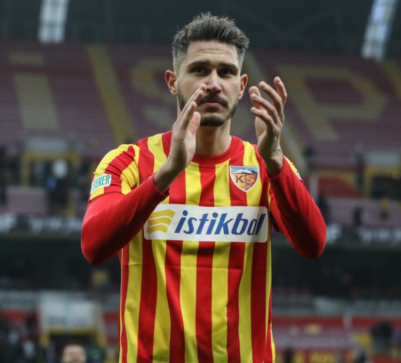 2021-2022 Süper Lig KAYSERİSPOR - GİRESUNSPOR 2-1 Maç Görseli