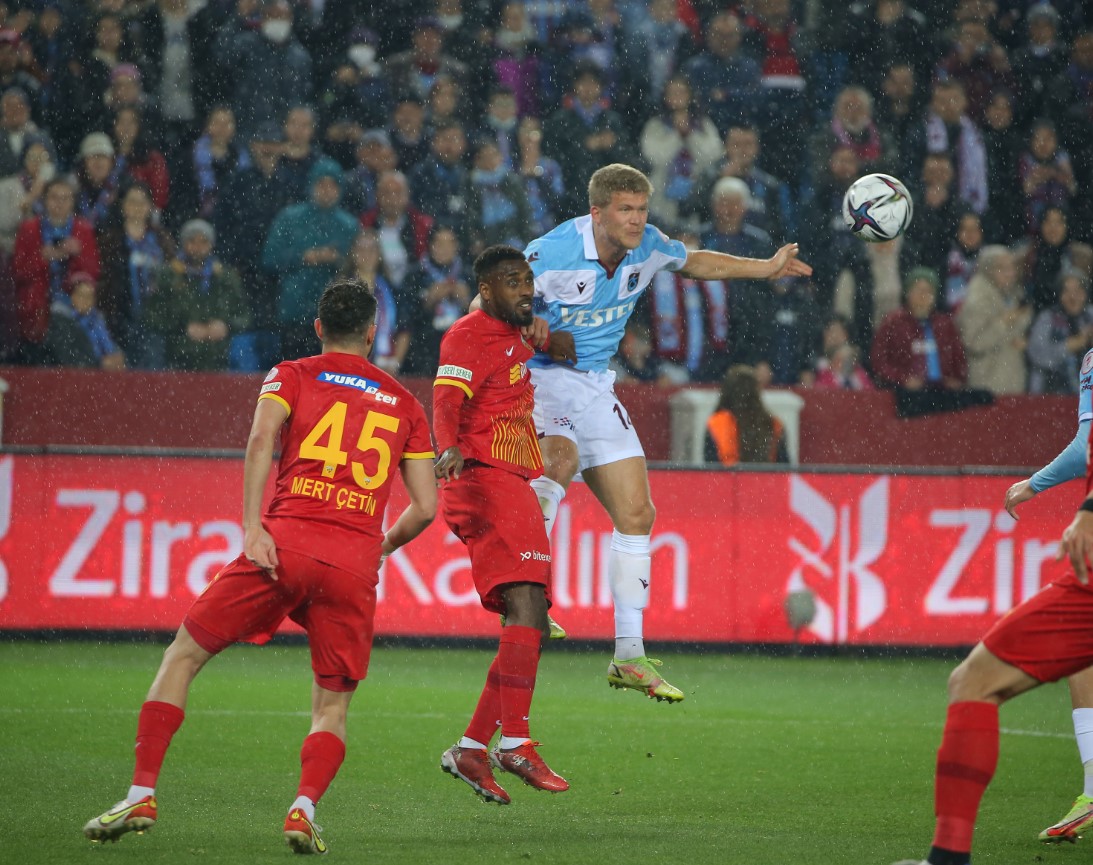 2021-2022 T. Kupası TRABZONSPOR - KAYSERİSPOR 1-0 Maç Görseli