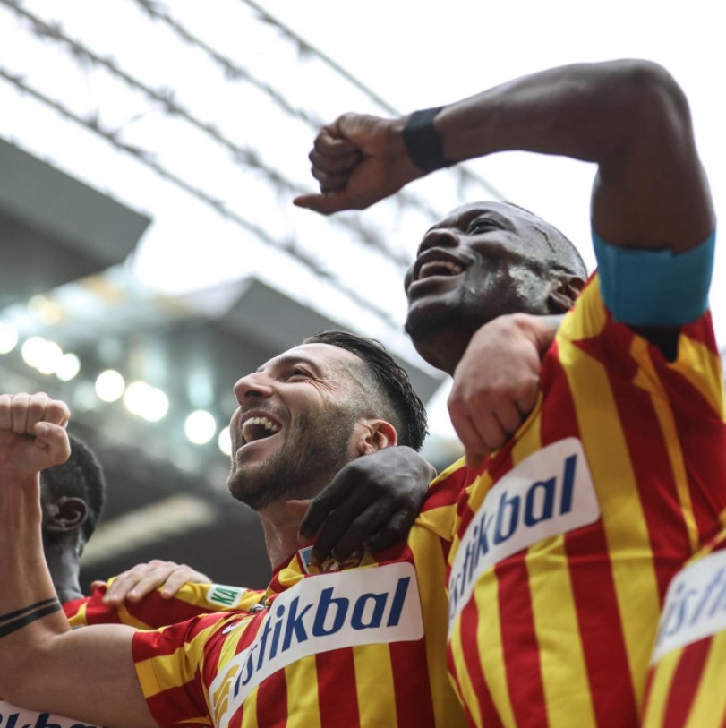 2021-2022 Süper Lig KAYSERİSPOR - BEŞİKTAŞ 2-3 Maç Görseli