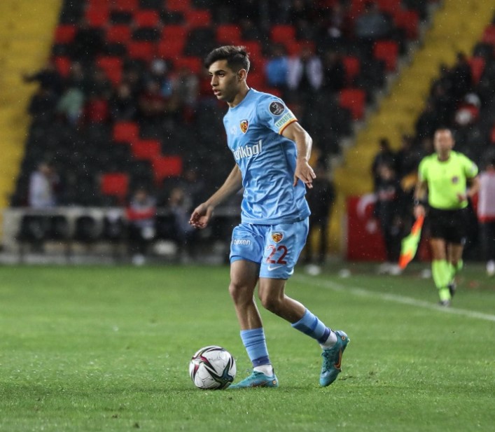2021-2022 Süper Lig GAZİANTEP FK - KAYSERİSPOR 1-1 Maç Görseli