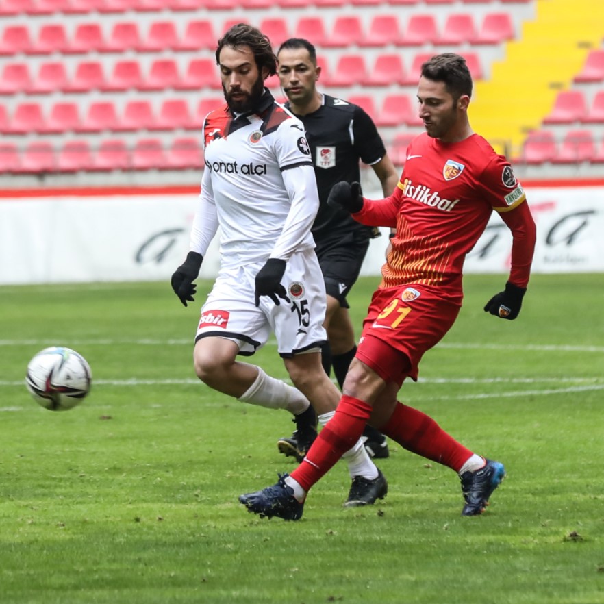 2021-2022 Hazırlık KAYSERİSPOR - GENÇLERBİRLİĞİ 1-0 Maç Görseli