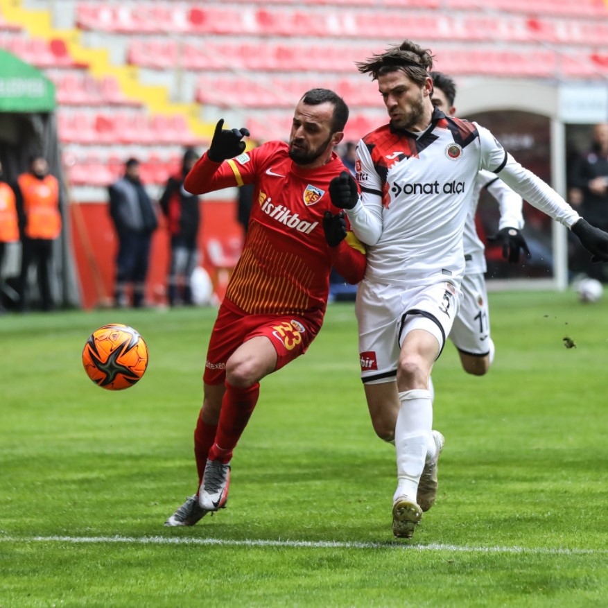 2021-2022 Hazırlık KAYSERİSPOR - GENÇLERBİRLİĞİ 1-0 Maç Görseli