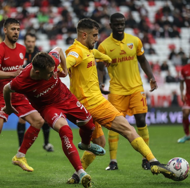 2022-2023 Süper Lig ANTALYASPOR - KAYSERİSPOR 4-0 Maç Görseli