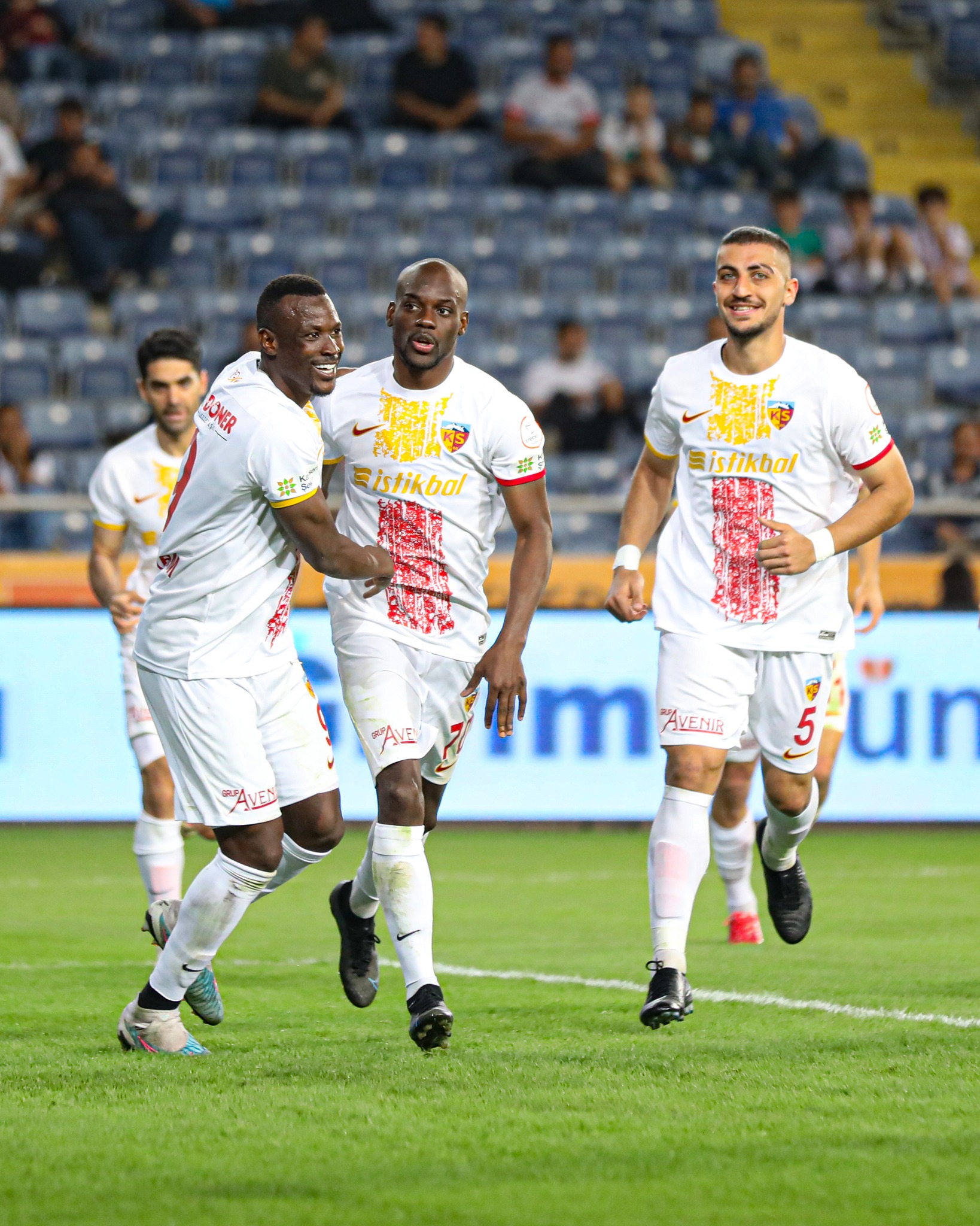 2023-2024 Süper Lig HATAYSPOR - KAYSERİSPOR 1-2 Maç Görseli