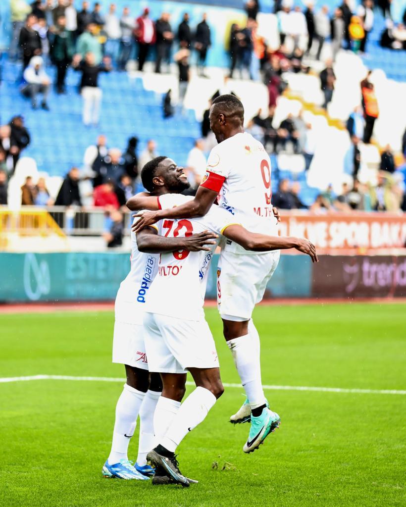 2023-2024 Süper Lig KASIMPAŞA - KAYSERİSPOR 3-4 Maç Görseli
