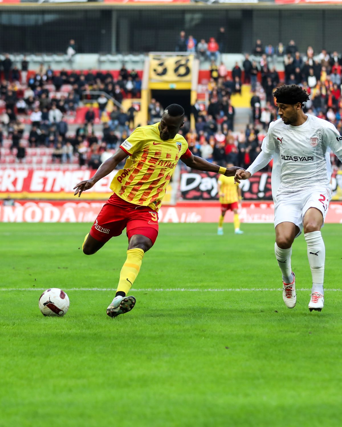 2023-2024 Süper Lig KAYSERİSPOR - PENDİKSPOR 2-0 Maç Görseli