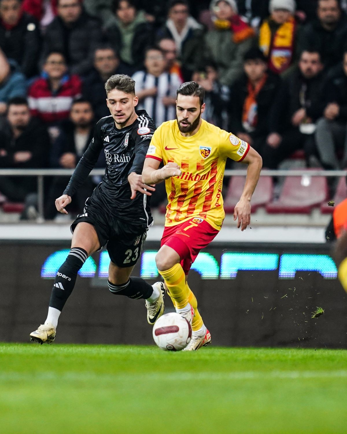 2023-2024 Süper Lig KAYSERİSPOR - BEŞİKTAŞ 0-0 Maç Görseli