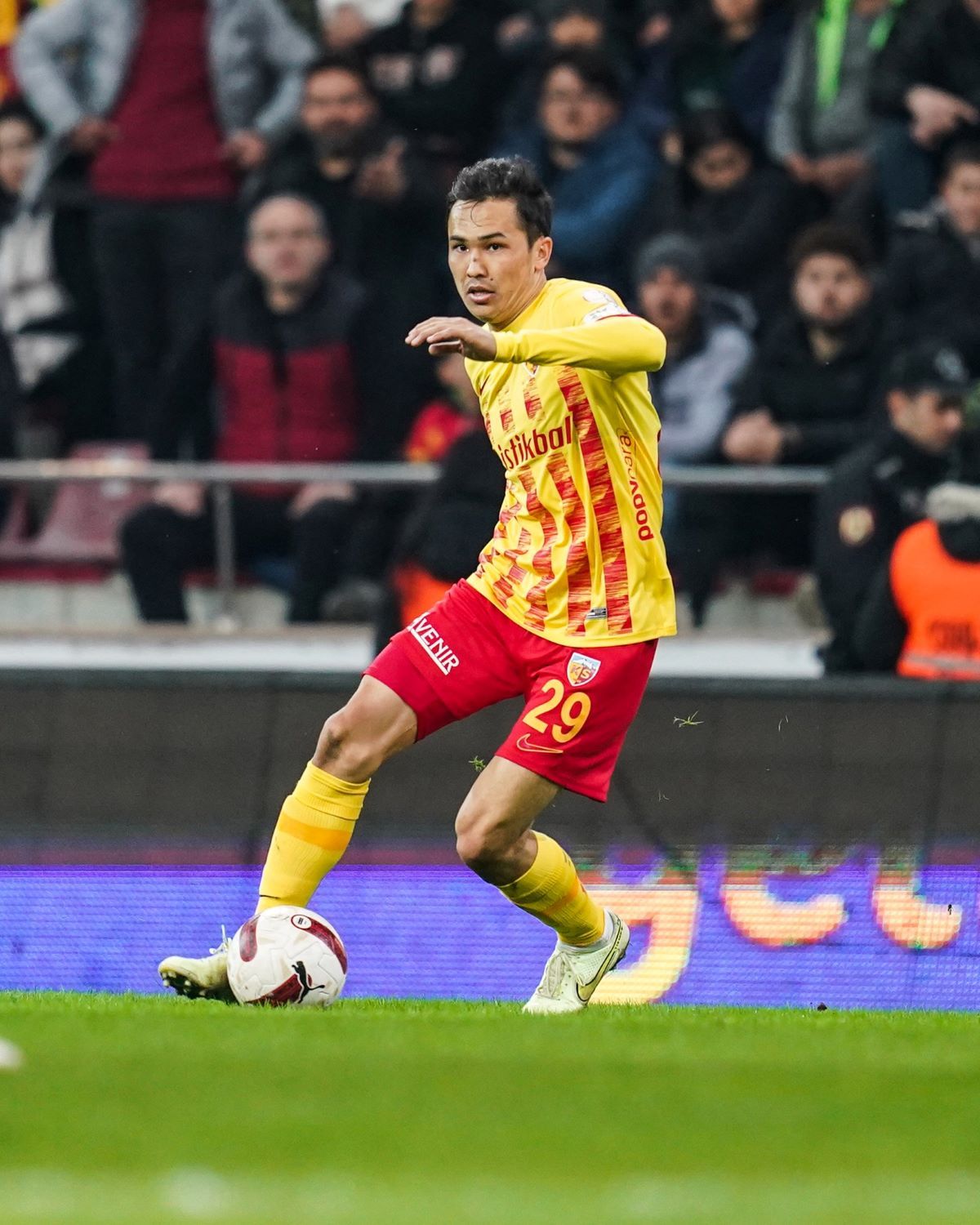2023-2024 Süper Lig KAYSERİSPOR - BEŞİKTAŞ 0-0 Maç Görseli