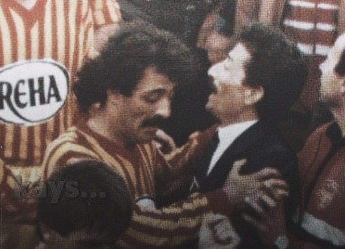 Yalnız Bir Adam : Mehmet Haymanalı-Ayhan Baynal
